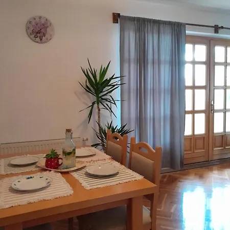 Apartment House